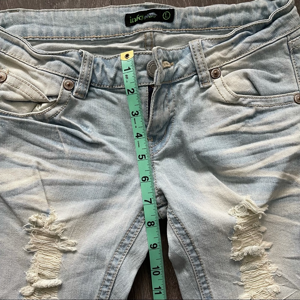 Light Blue Ripped Jeans - Picture 5 of 6